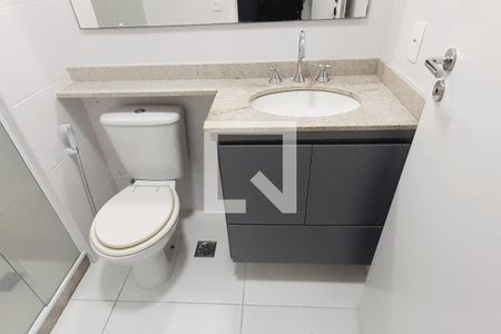 Apartamento para alugar com 69m², 2 quartos e 1 vaga Apartamento para alugar com 69m², 2 quartos e 1 vagaBanheiro da Suíte