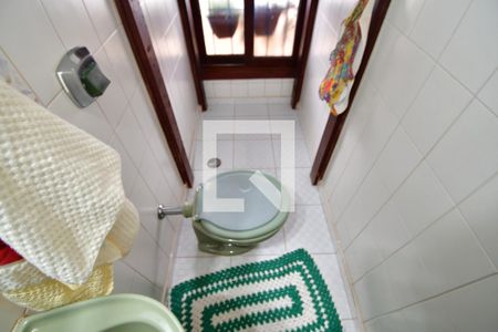 Casa à venda com 240m², 5 quartos e 4 vagasLavabo