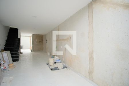 Casa à venda com 160m², 3 quartos e 3 vagasGaragem