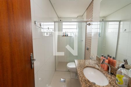 Apartamento à venda com 85m², 2 quartos e 1 vagaBanheiro