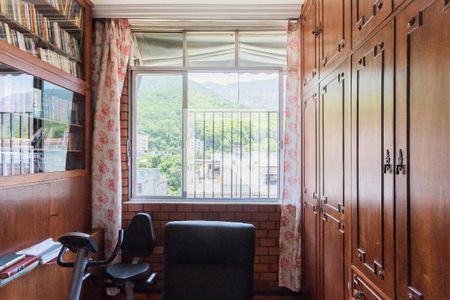 Apartamento à venda com 90m², 3 quartos e 1 vagaQuarto 2