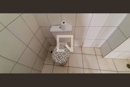 Apartamento à venda com 47m², 2 quartos e 1 vaga Apartamento à venda com 47m², 2 quartos e 1 vagaBanheiro