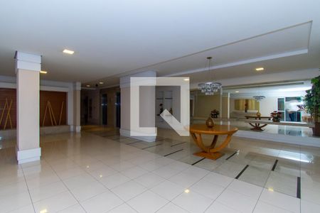 Apartamento à venda com 70m², 2 quartos e 1 vaga Apartamento à venda com 70m², 2 quartos e 1 vagaÁrea comum - Hall Social