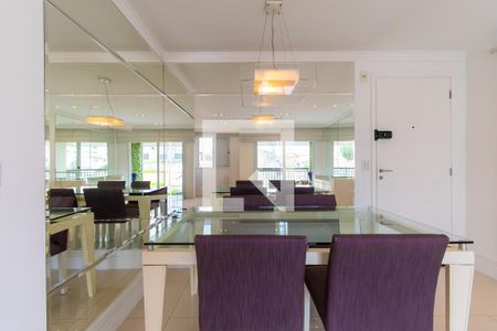 Apartamento à venda com 70m², 2 quartos e 1 vaga Apartamento à venda com 70m², 2 quartos e 1 vagaSala