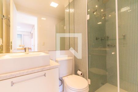 Apartamento à venda com 70m², 2 quartos e 1 vaga Apartamento à venda com 70m², 2 quartos e 1 vagaBanheiro 2