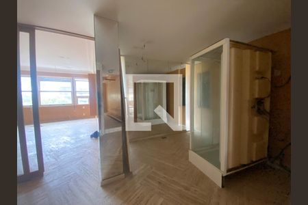 Apartamento à venda com 176m², 3 quartos e 1 vagaDetalhe do banheiro da suíte 