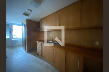Apartamento à venda com 176m², 3 quartos e 1 vagaCozinha 