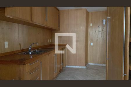 Apartamento à venda com 176m², 3 quartos e 1 vagaDetalhe da cozinha 