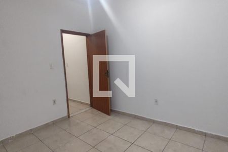 Casa para alugar com 64m², 2 quartos e sem vaga Casa para alugar com 64m², 2 quartos e sem vagaQuarto