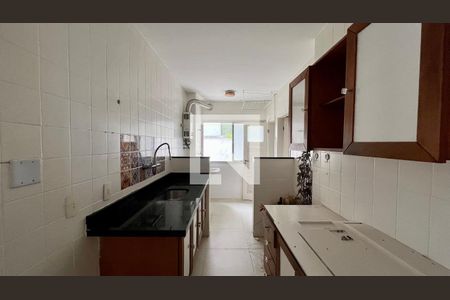 Apartamento à venda com 63m², 2 quartos e 1 vagaCozinha