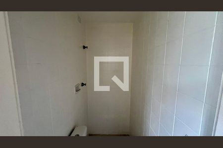Apartamento à venda com 63m², 2 quartos e 1 vagaBanheiro de serviço