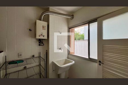 Apartamento à venda com 63m², 2 quartos e 1 vagaÁrea de Serviço