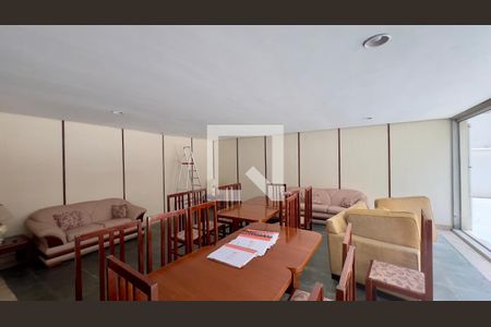 Apartamento à venda com 63m², 2 quartos e 1 vagaÁrea comum