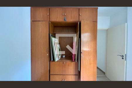 Apartamento à venda com 63m², 2 quartos e 1 vagaQuarto 2