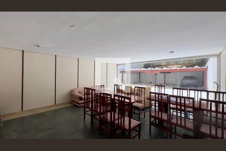 Apartamento à venda com 63m², 2 quartos e 1 vagaÁrea comum