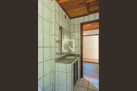 Casa à venda com 235m², 3 quartos e 4 vagasBanheiro Social