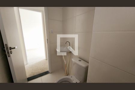 Apartamento à venda com 45m², 2 quartos e 1 vaga Apartamento à venda com 45m², 2 quartos e 1 vagaBanheiro