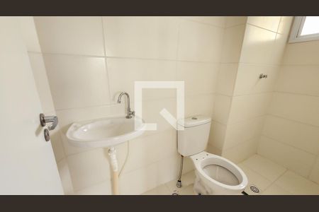 Apartamento à venda com 45m², 2 quartos e 1 vaga Apartamento à venda com 45m², 2 quartos e 1 vagaBanheiro