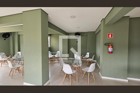 Apartamento à venda com 45m², 2 quartos e 1 vaga Apartamento à venda com 45m², 2 quartos e 1 vagaÁrea comum - Salão de festas