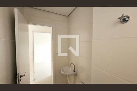 Apartamento à venda com 45m², 2 quartos e 1 vaga Apartamento à venda com 45m², 2 quartos e 1 vagaBanheiro