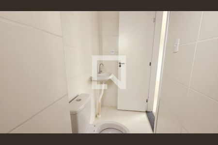 Apartamento à venda com 45m², 2 quartos e 1 vaga Apartamento à venda com 45m², 2 quartos e 1 vagaBanheiro