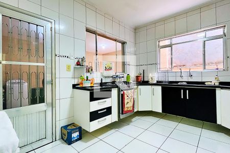 Casa à venda com 180m², 2 quartos e 1 vagaCozinha - Casa 2