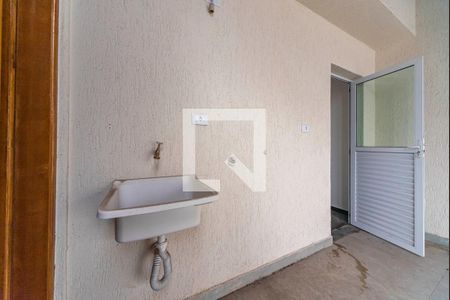 Apartamento à venda com 80m², 2 quartos e 1 vagaÁrea de Serviço