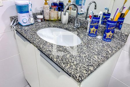 Apartamento à venda com 57m², 2 quartos e 1 vagaBanheiro da Suíte