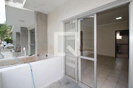 Varanda de apartamento para alugar com 3 quartos, 108m² em Moema, São Paulo