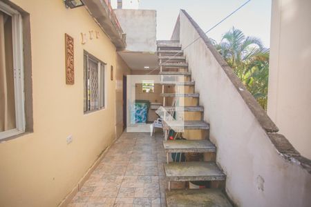 Casa para alugar com 48m², 1 quarto e sem vagaEscadas - Terraço