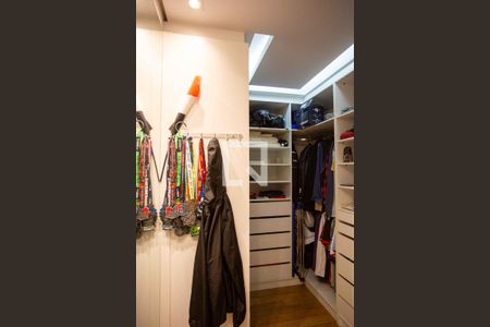 Apartamento à venda com 66m², 3 quartos e 4 vagasCloset da suíte
