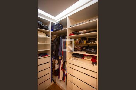 Apartamento à venda com 66m², 3 quartos e 4 vagasCloset da suíte