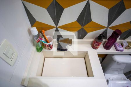 Apartamento à venda com 66m², 3 quartos e 4 vagasBanheiro Social