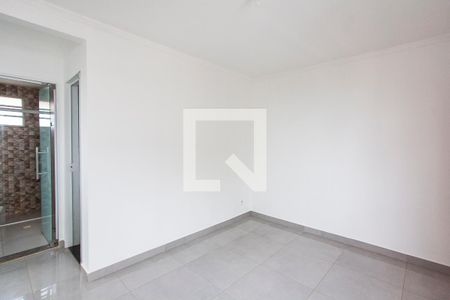 Sala de apartamento para alugar com 2 quartos, 45m² em Shopping Park, Uberlândia