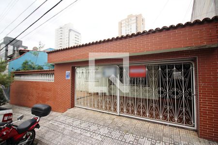 Casa à venda com 100m², 3 quartos e 3 vagasFachada