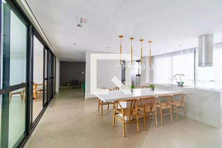 Apartamento para alugar com 30m², 1 quarto e 1 vaga Apartamento para alugar com 30m², 1 quarto e 1 vagaÁrea comum - Salão de festas