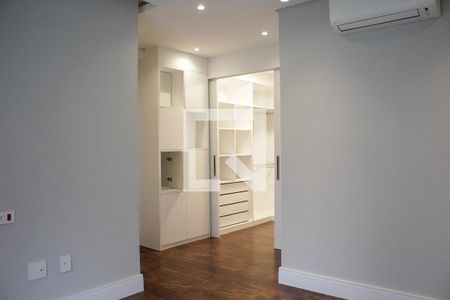 Apartamento à venda com 240m², 3 quartos e 4 vagasSuite 1