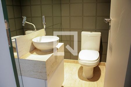 Apartamento à venda com 240m², 3 quartos e 4 vagasBanheiro