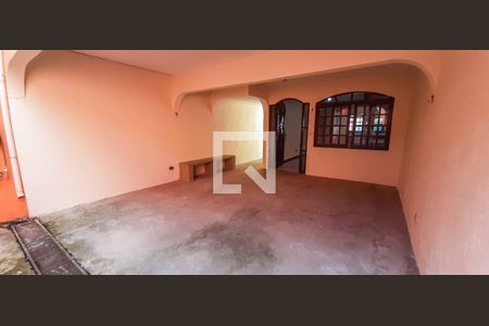 Casa à venda com 232m², 4 quartos e 4 vagasGaragem