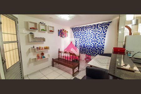 Casa à venda com 232m², 4 quartos e 4 vagasCasa 2 - Sala