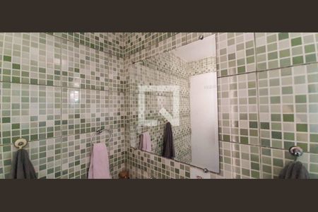 Casa à venda com 232m², 4 quartos e 4 vagasCasa 2 - Banheiro