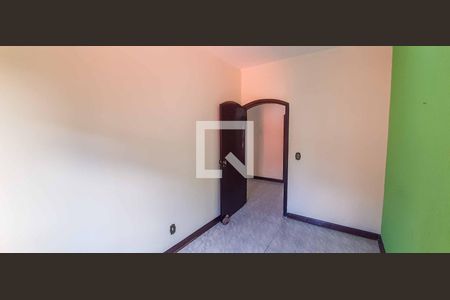 Casa à venda com 232m², 4 quartos e 4 vagasCasa 1 - Quarto 2