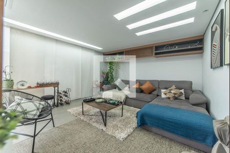 Apartamento à venda com 175m², 3 quartos e 2 vagas Apartamento à venda com 175m², 3 quartos e 2 vagasPiso Superior