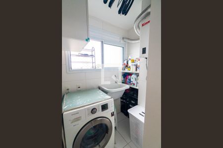 Apartamento para alugar com 73m², 2 quartos e 1 vagaÁrea de Serviço