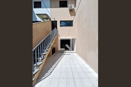 Casa para alugar com 250m², 2 quartos e 3 vagasQuintal