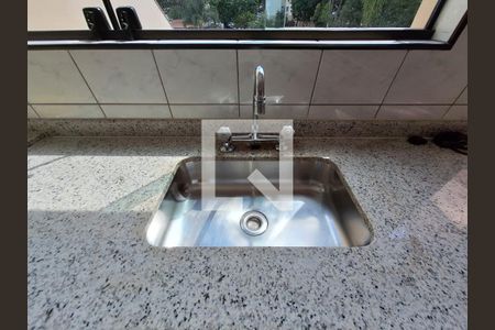 Casa para alugar com 250m², 2 quartos e 3 vagasCozinha