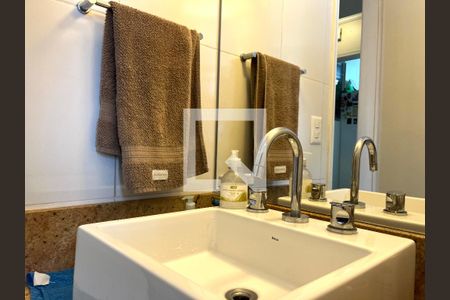 Apartamento à venda com 117m², 3 quartos e 2 vagasBanheiro Corredor