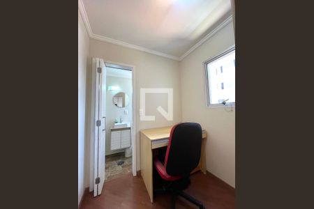 Apartamento à venda com 117m², 3 quartos e 2 vagasQuarto de Serviço