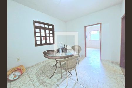 Casa à venda com 1000m², 3 quartos e 6 vagasCopa