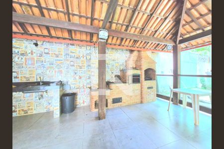 Casa à venda com 1000m², 3 quartos e 6 vagasÁrea comum - Churrasqueira